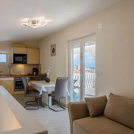 Appartement Jurcevic 2 By Interhome Vir