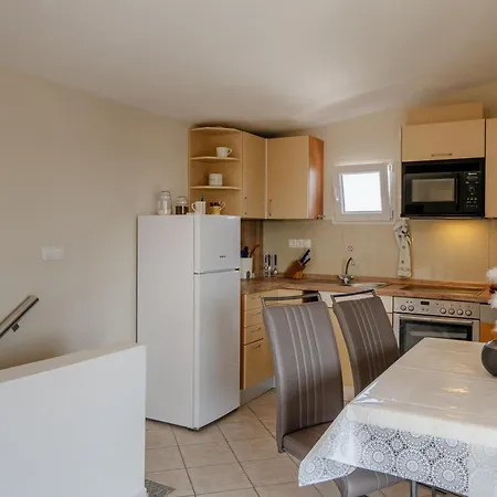 Jurcevic 2 By Interhome * Vir