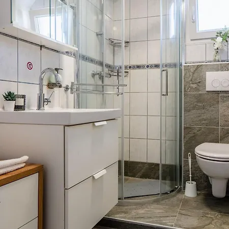 Jurcevic 2 By Interhome *